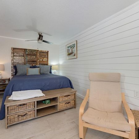 בראדנטון ביץ' Tides Inn On The Bay Vacation Homes מראה חיצוני תמונה