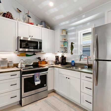 בראדנטון ביץ' Tides Inn On The Bay Vacation Homes מראה חיצוני תמונה