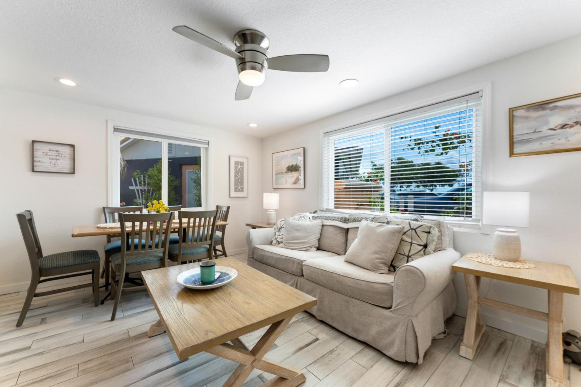 בראדנטון ביץ' Tides Inn On The Bay Vacation Homes מראה חיצוני תמונה
