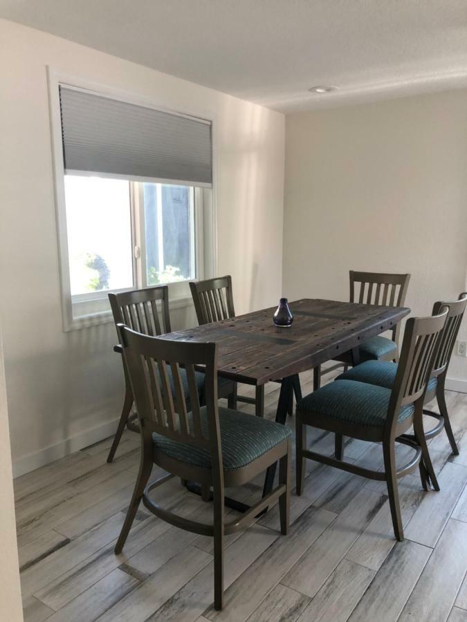 בראדנטון ביץ' Tides Inn On The Bay Vacation Homes מראה חיצוני תמונה