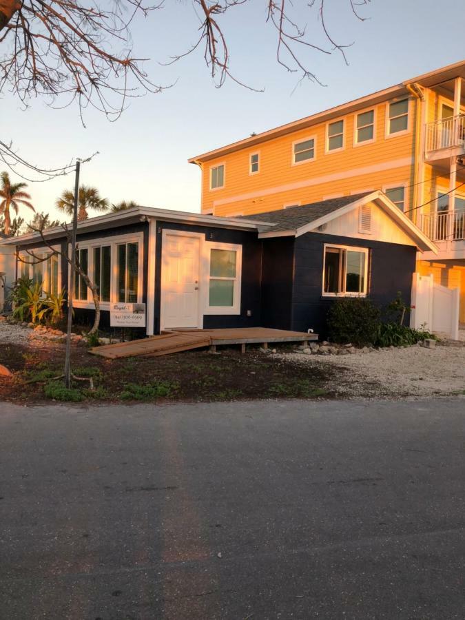 בראדנטון ביץ' Tides Inn On The Bay Vacation Homes מראה חיצוני תמונה